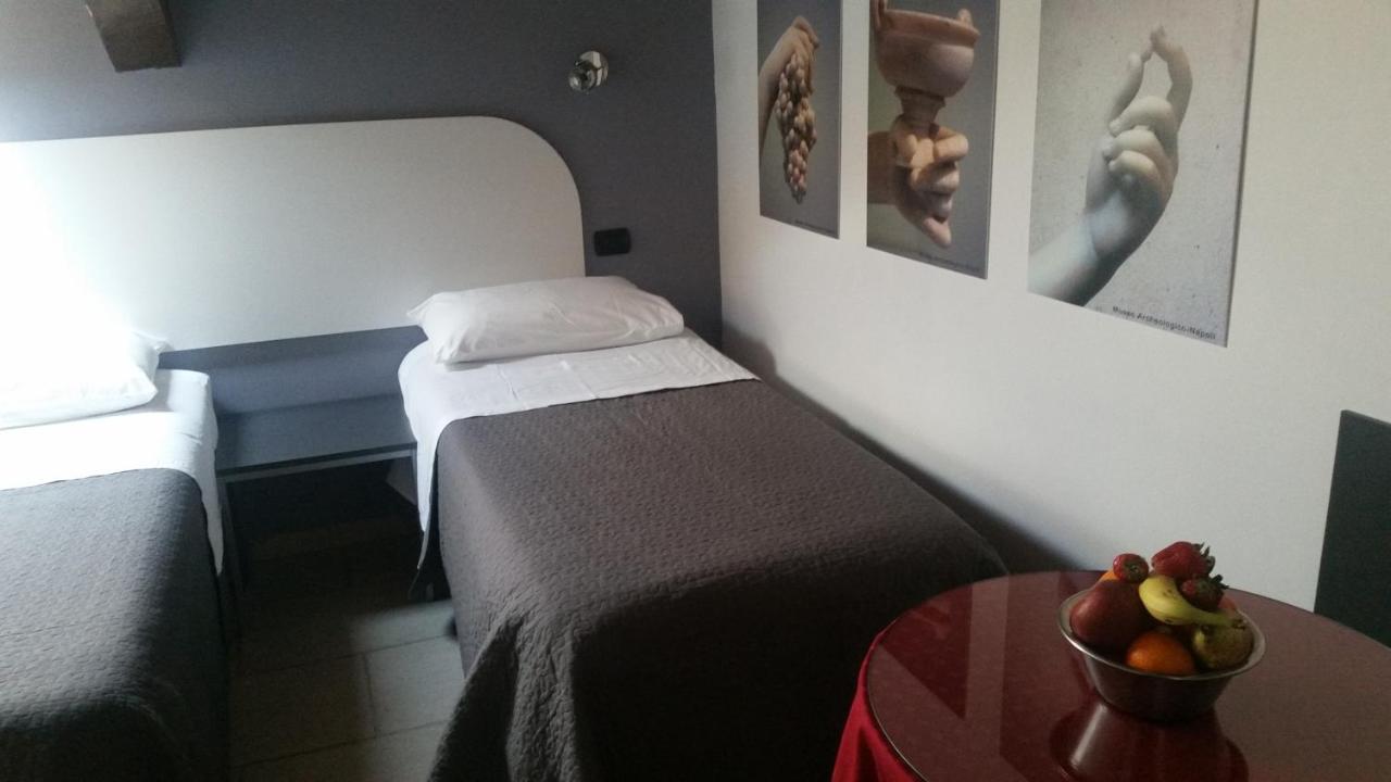 B&B Nsh, Naples Sweet Home Bagian luar foto